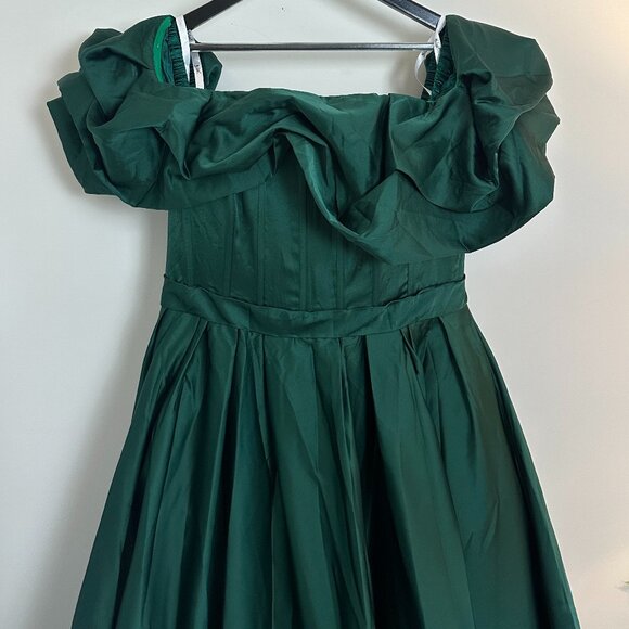 MAC DUGGAL Ruffle Off the Shoulder Satin Midi Cocktail Dress in Emerald US 10 - Picture 5 of 11